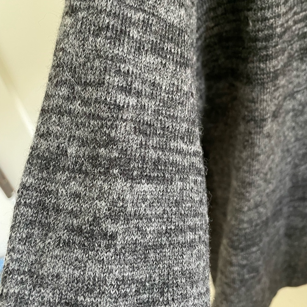 Paka Gray Wool Quarter Zip Sweater, Size XXS, New Without Tags - Picture 3 of 6